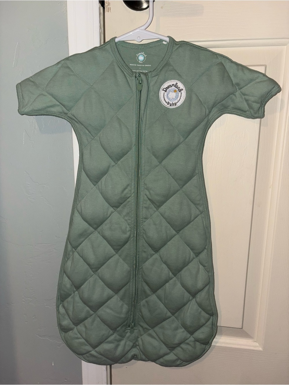 Dreamland Baby Weighted Sleepsack Transition Swaddle Size S 3-6 months Sage